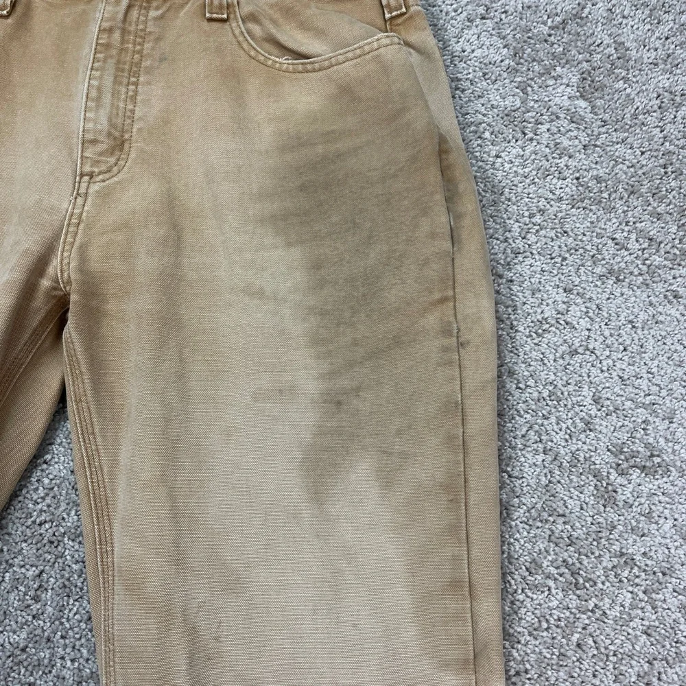 Carhartt there visible